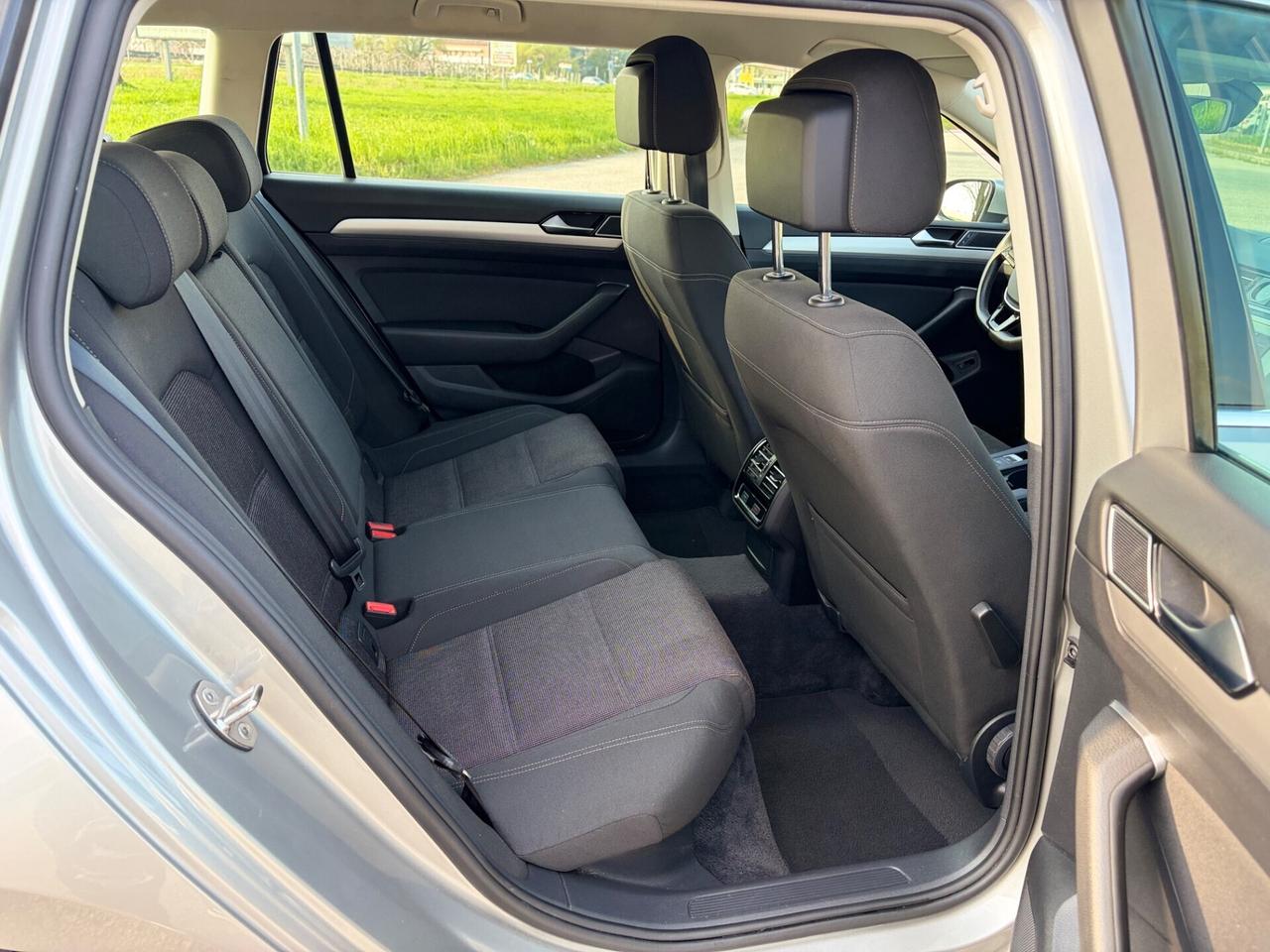 Volkswagen Passat 1.6 TDI DSG Comfortline BlueMotion Technology