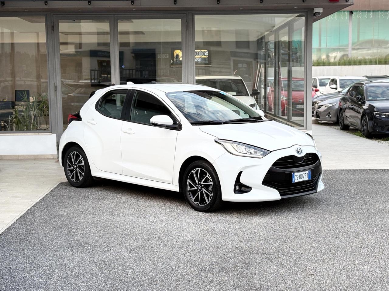 Toyota Yaris 1.5 Hybrid 92CV E6 Trend - 2023