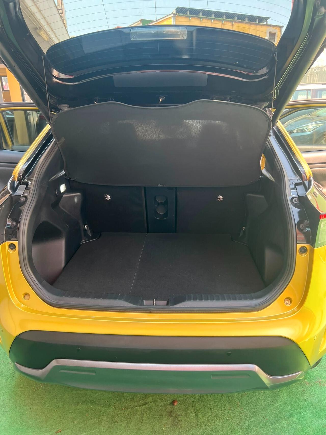 Toyota Yaris Cross 1.5 E-CVT PREMIER FP 116 cv