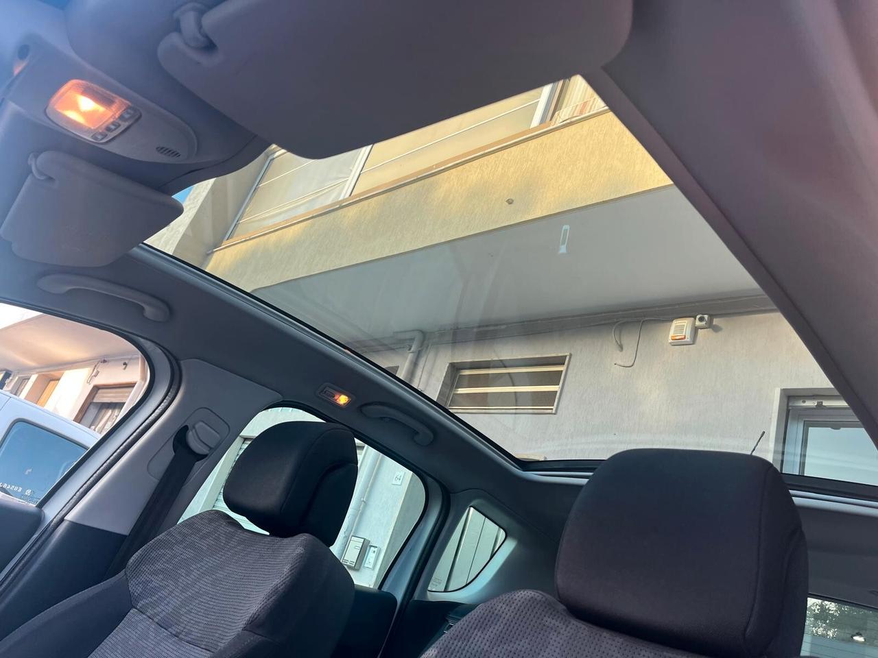 Peugeot 3008 1.6 HDi 112CV Tecno