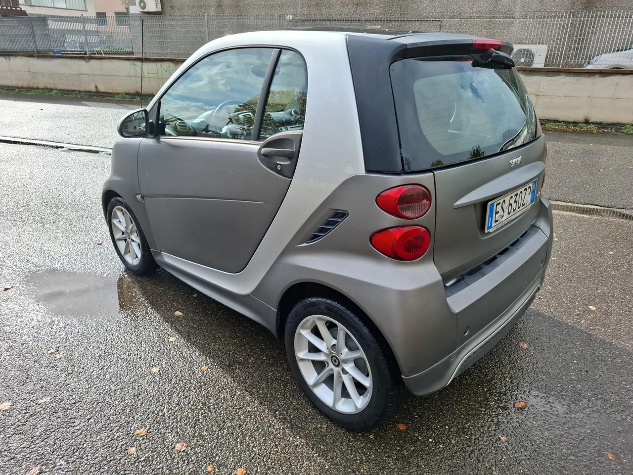 Smart ForTwo 1000 52 kW del 2013 SOLO 97.000 KM