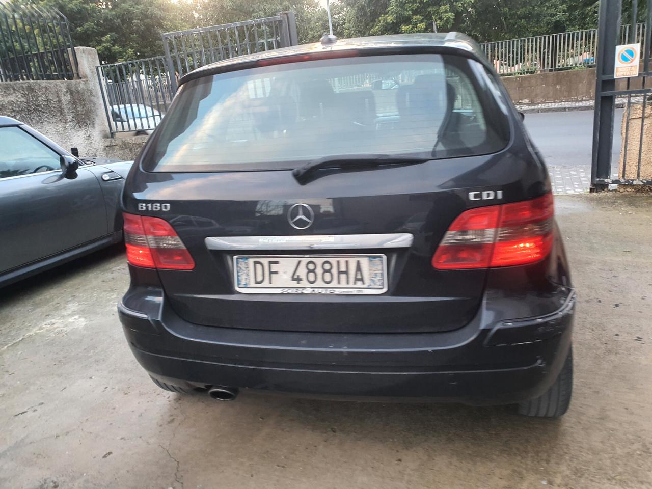 Mercedes-benz B 180 CDI