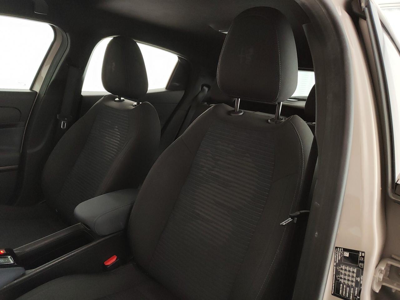 Alfa Romeo Junior 1.2 136 CV Hybrid eDCT6