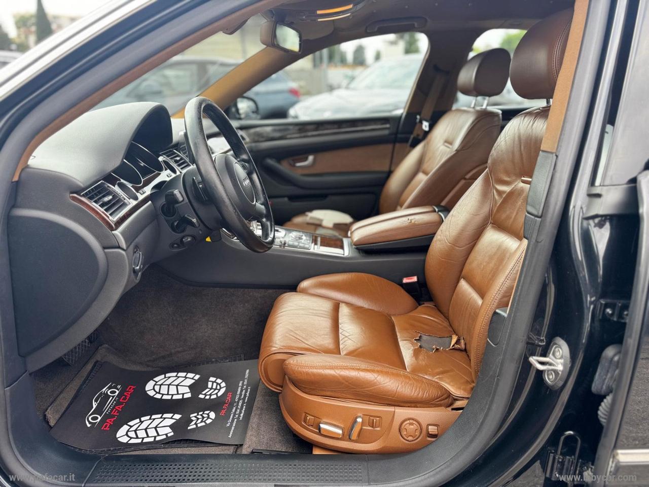 AUDI A8 3.0 V6 TDI quattro tiptronic