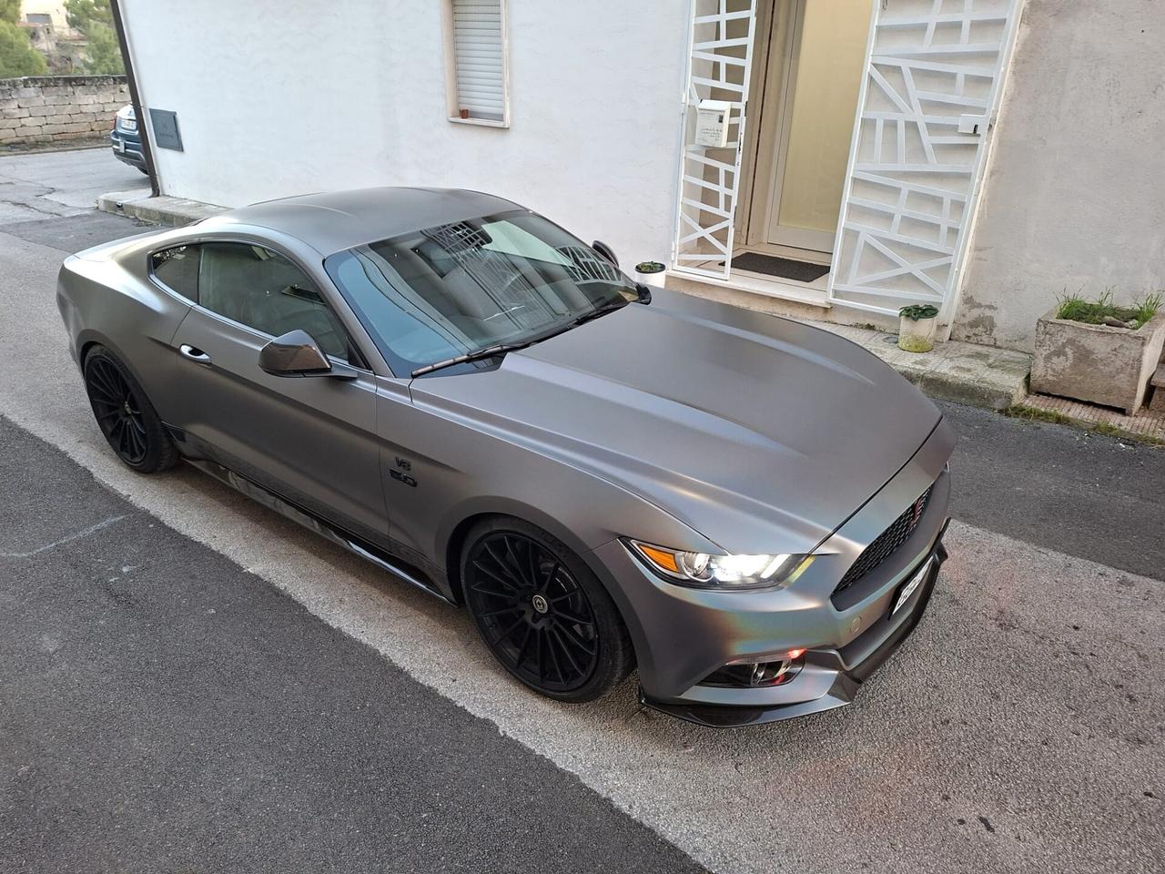 Ford Mustang Convertible 5.0 V8 TiVCT GT