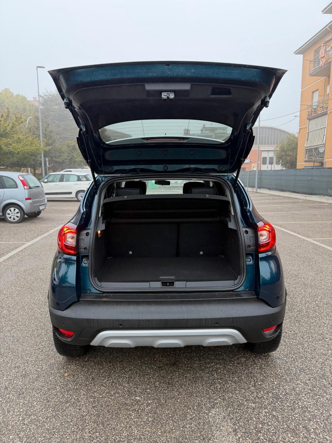 Renault Captur 1.5 dci - NEOP. - NAV. - 12 MESI DI GARANZIA -
