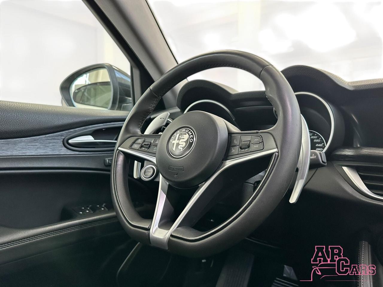 Alfa Romeo Stelvio 2.2 Turbodiesel 210 CV AT8 Q4 Veloce