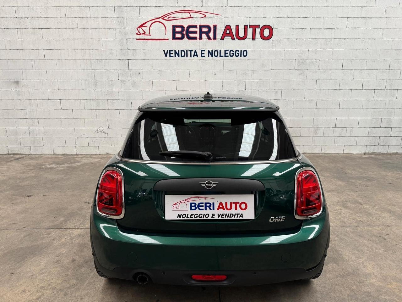 Mini 1.5 One allestimento Baker Street
