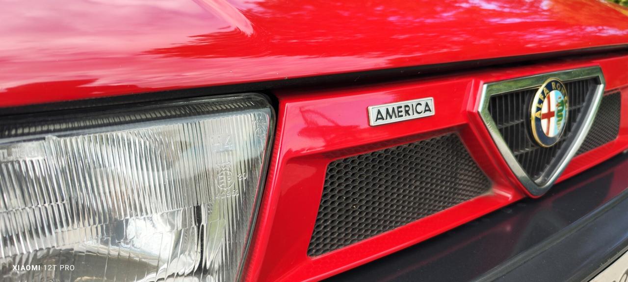 Alfa Romeo 75 1.800 TURBO Q.V (ex ENZO JANNACCI)