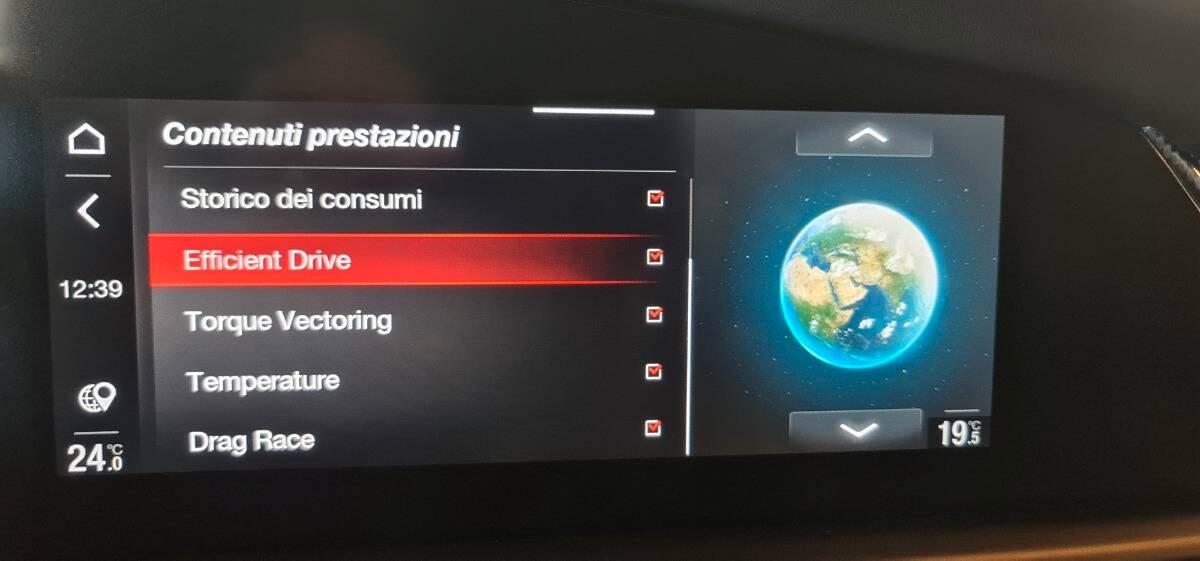 Alfa Romeo Giulia Giulia Quadrifoglio 510cv CCM-HARMAN-AKAPOVICK