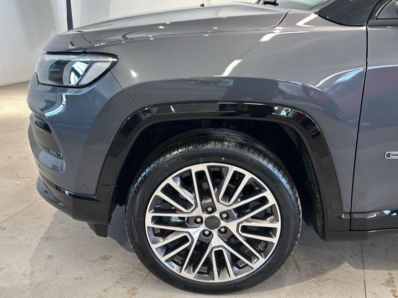 Jeep Compass e-Hybrid 1.5 Turbo MHEV T4 96kW Summit DDCT