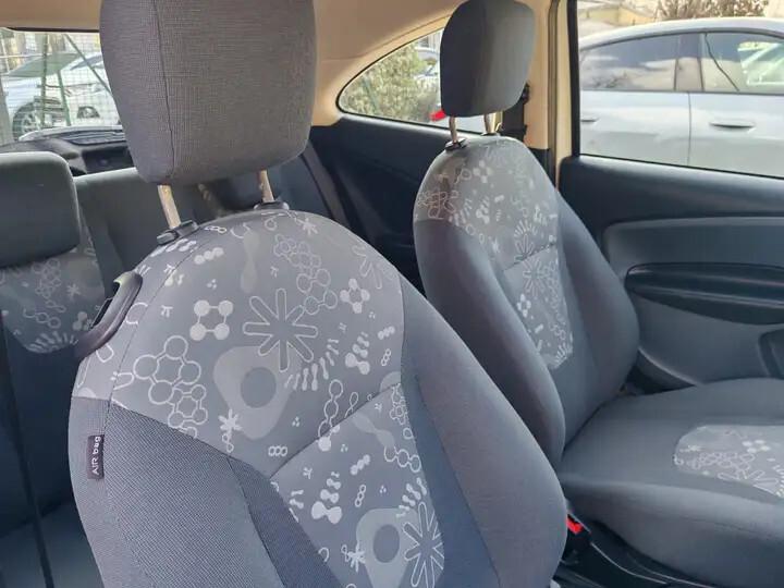 Ford Ka Ka+ 1.2 8V 69CV Titanium