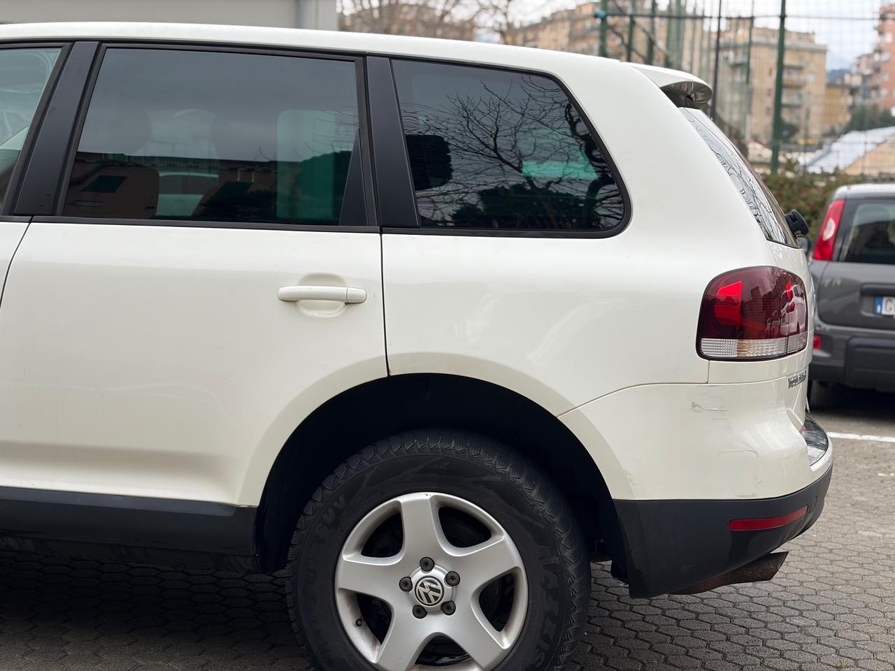 Volkswagen Touareg 2.5 TDI 174CV 4x4 - 2009 MANUALE