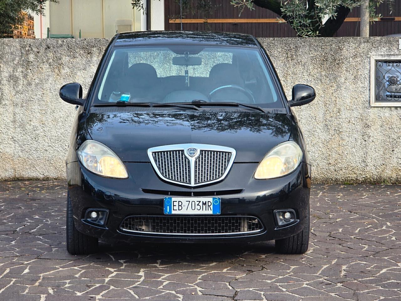 Lancia Ypsilon 1.2BENZ. OK PER NEOPATENTATI UNICO PROPRIETARIO ANNO 2010