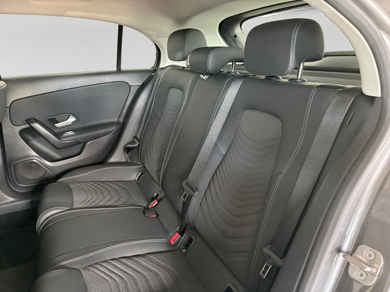 Mercedes-Benz Classe A - W177 2023 - A 180 d Advanced auto
