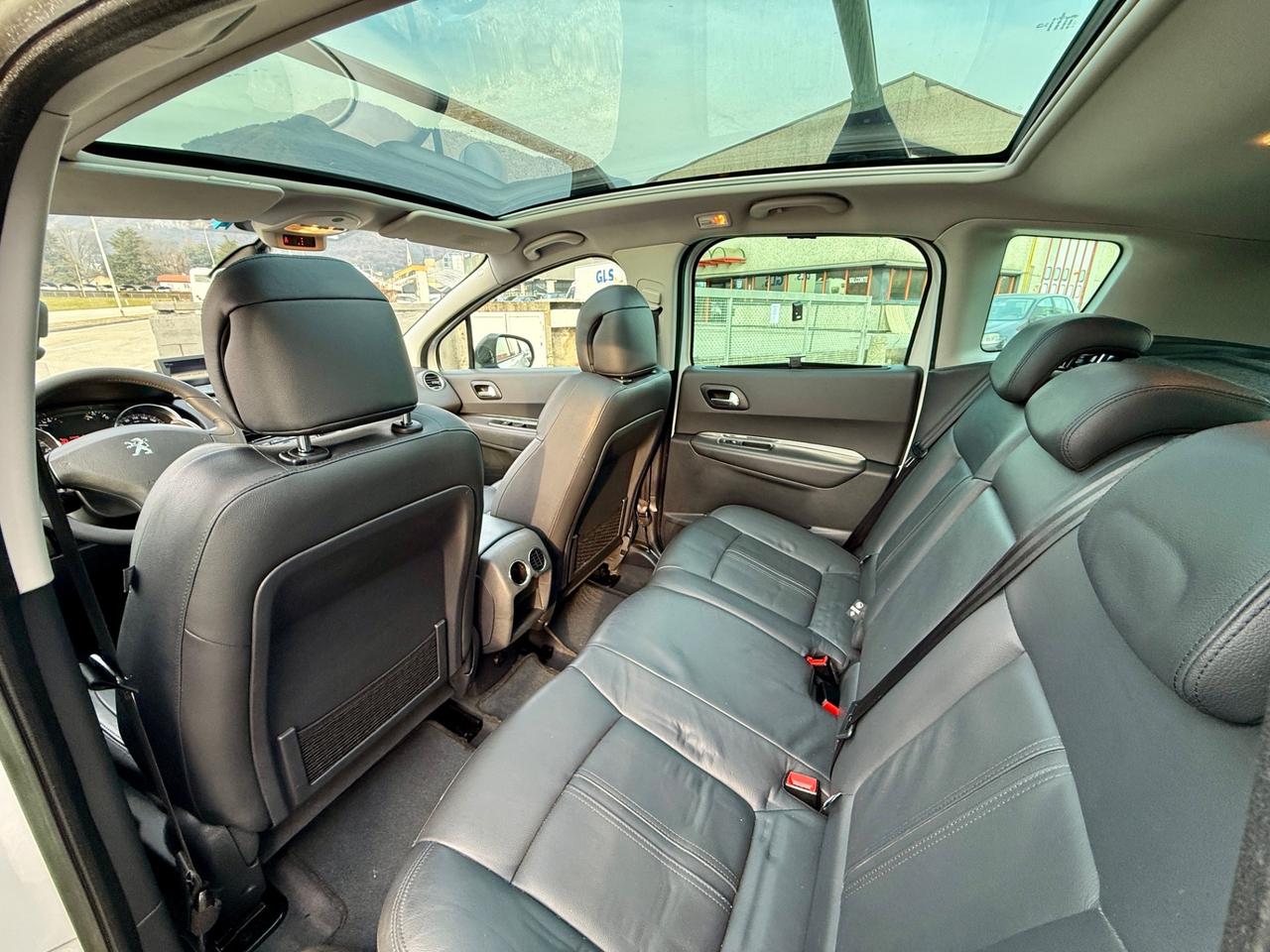 Peugeot 3008 HYbrid4 (4x4) FULL OPT 140.000Km