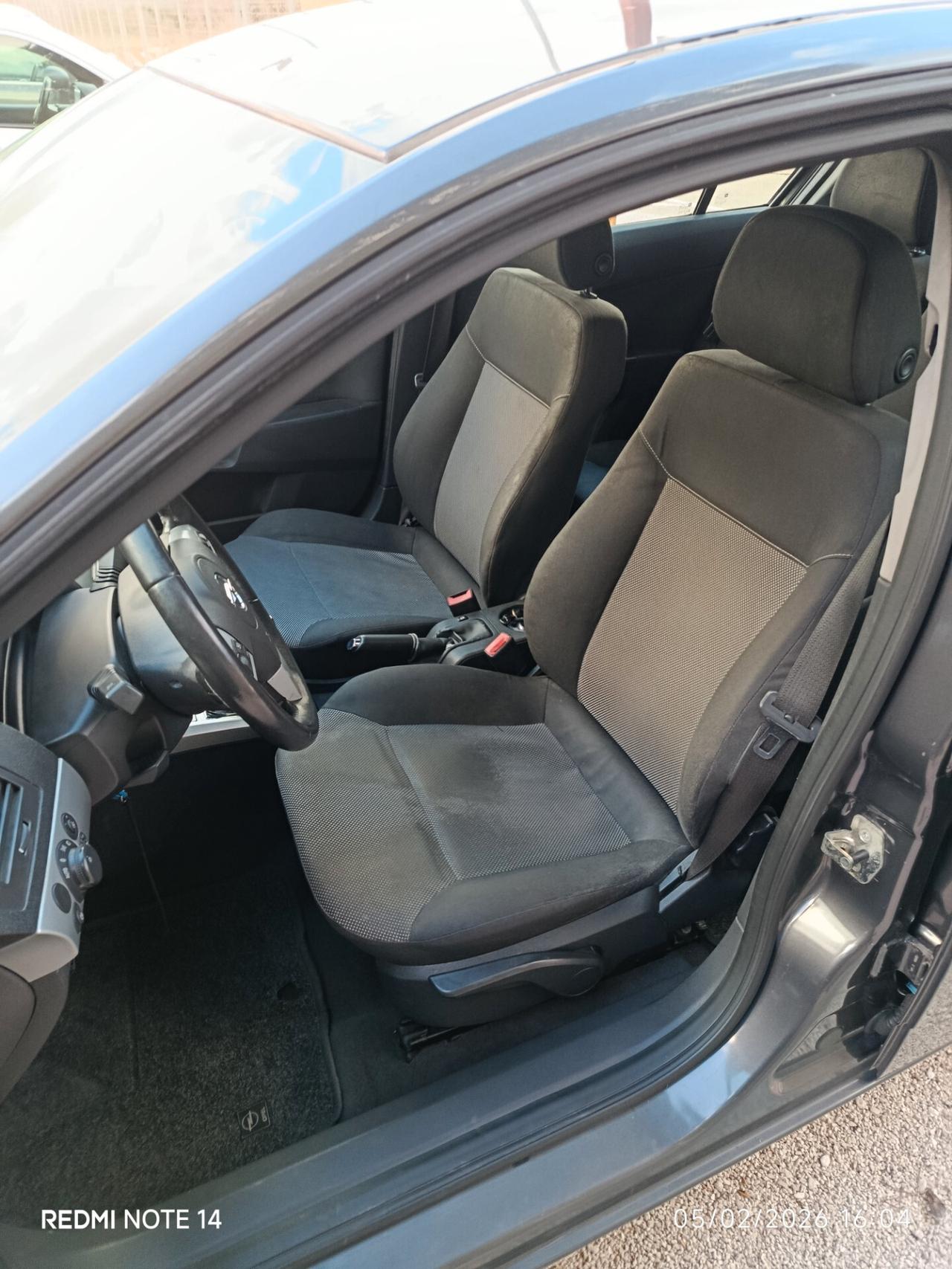 Opel Astra 1.4 16V GPL-TECH 5 porte Enjoy