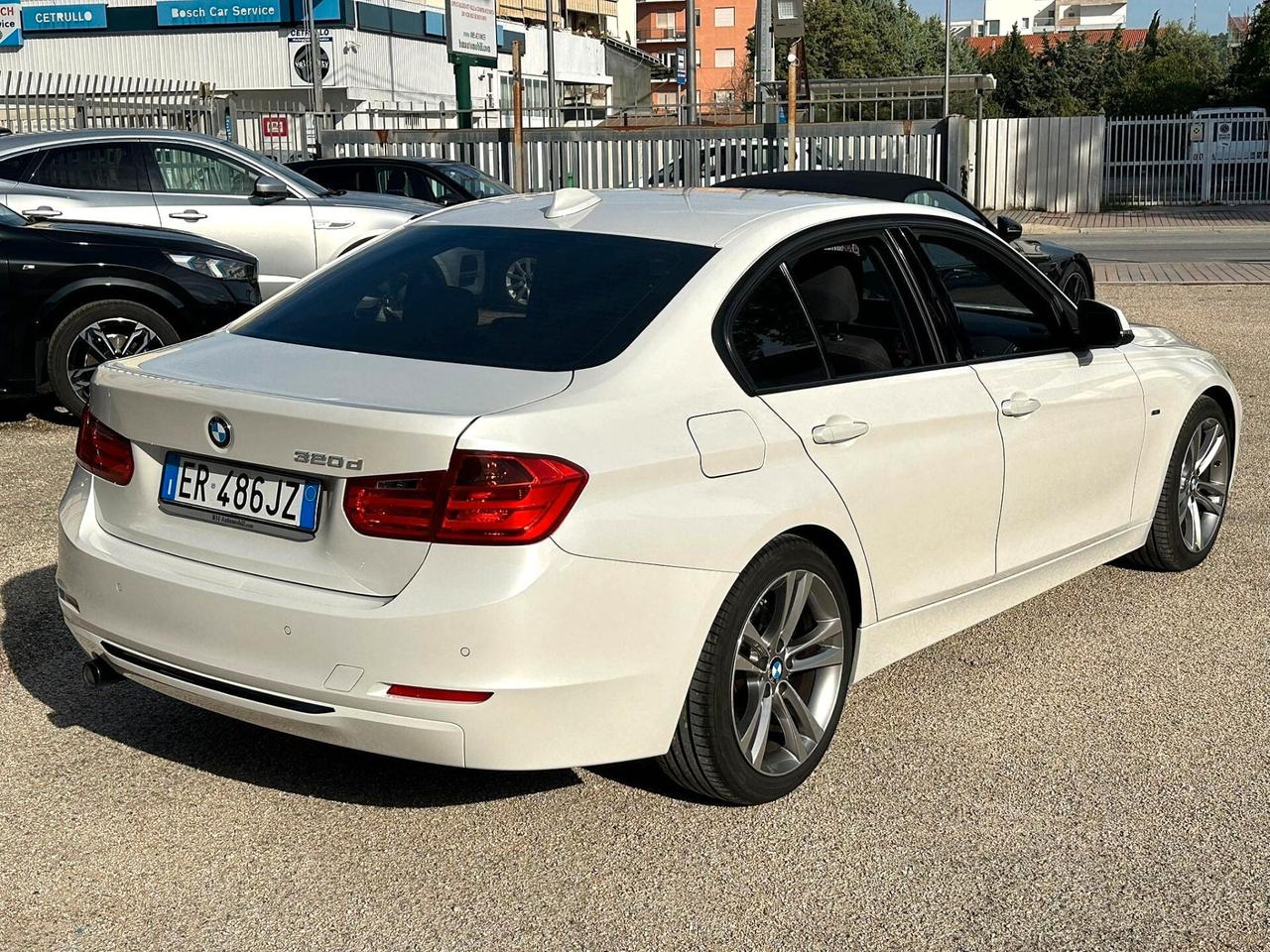 BMW 320D SPORT 184CV BERLINA