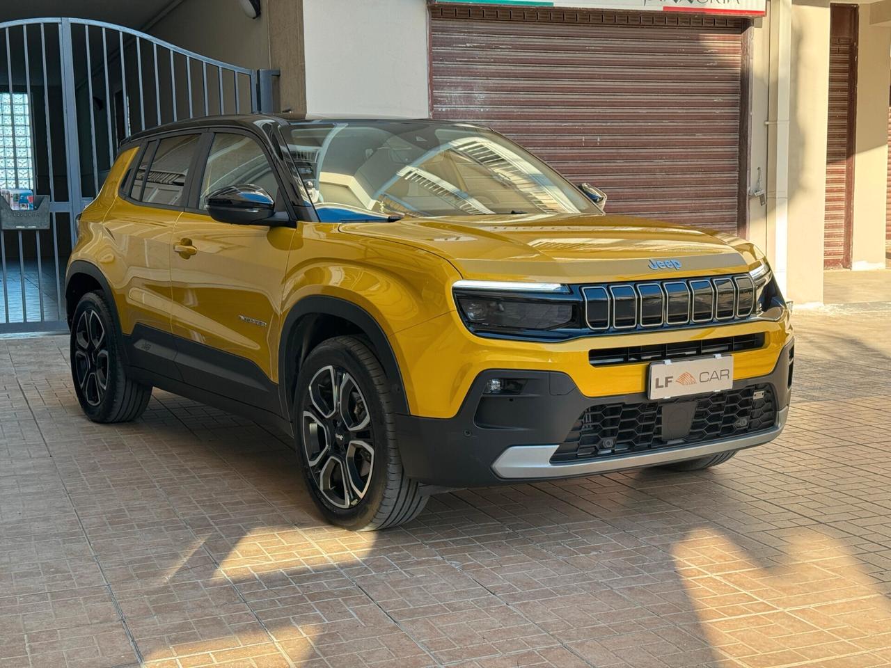 Jeep Avenger 1.2 Turbo 100 cv MHEV Summit