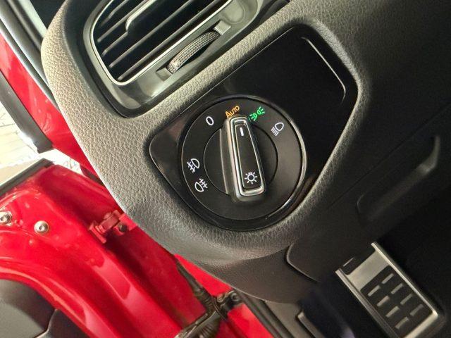 VOLKSWAGEN Golf GTI Performance 2.0 TSI DSG 5p. BMT //LOOK 7.5//19//