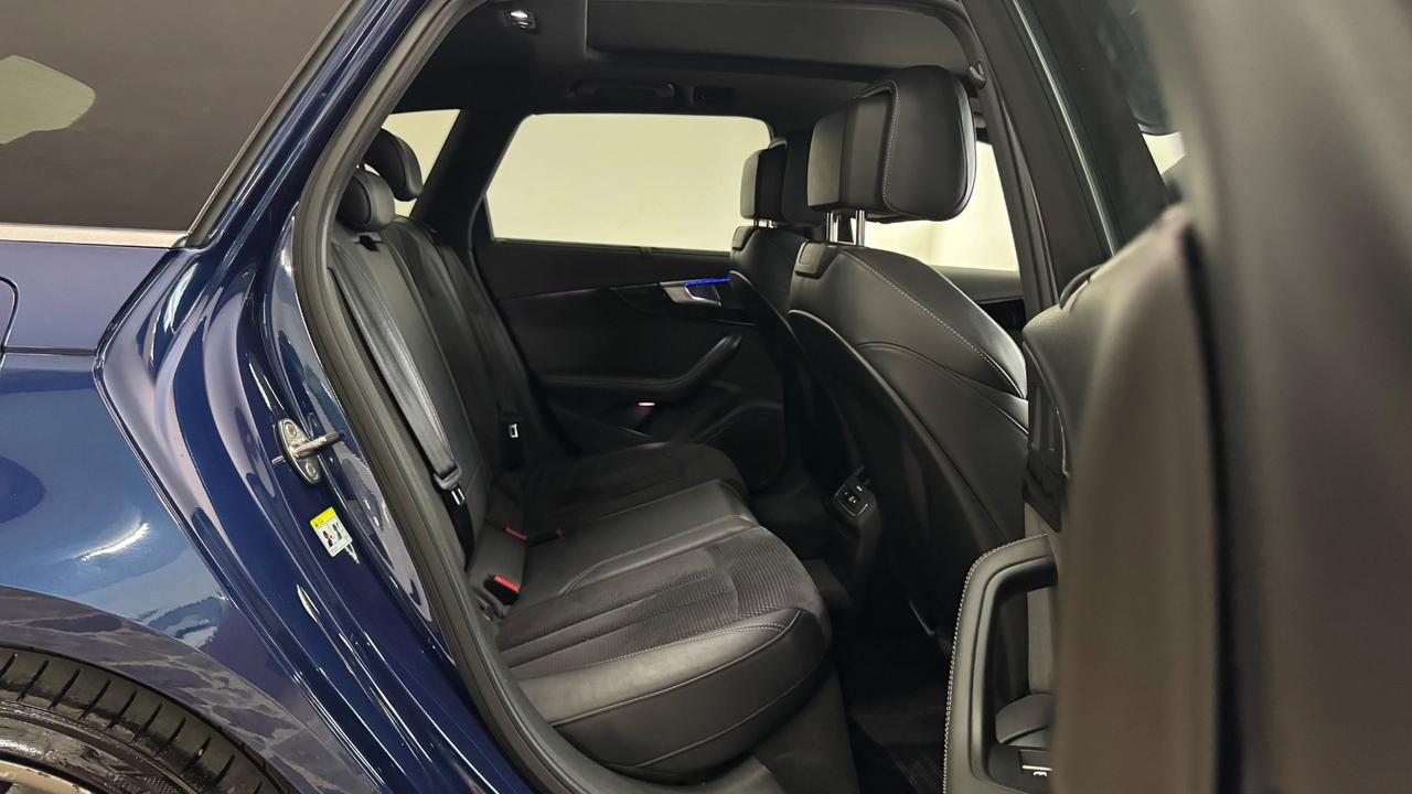 Audi A4 Avant 2.0 TDI 150 CV S-Line Tetto Apribile
