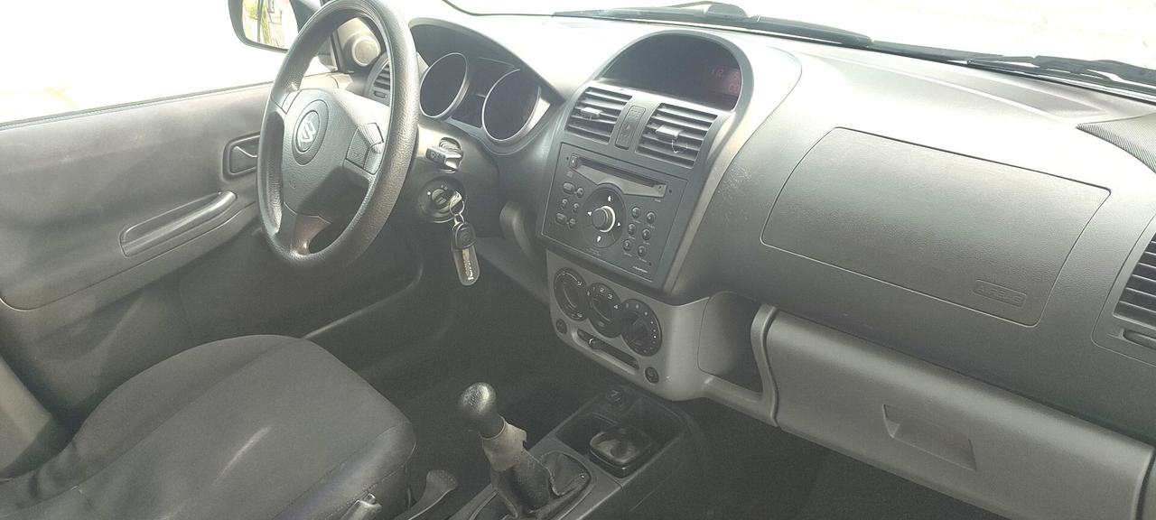 Suzuki Ignis 1.3 16V 2WD