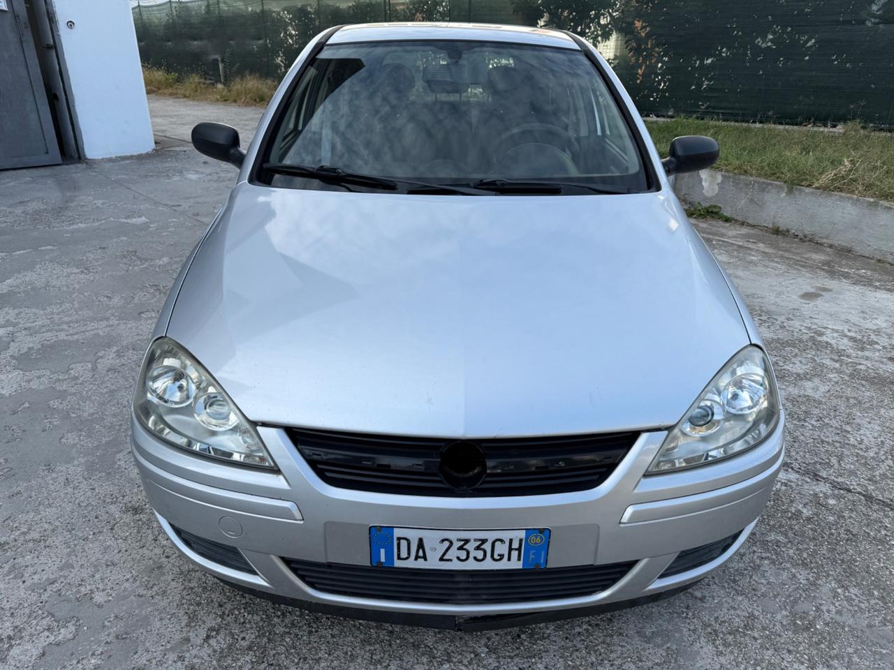 Opel Corsa 1.2 5 porte Cosmo 2006 no blocchi città