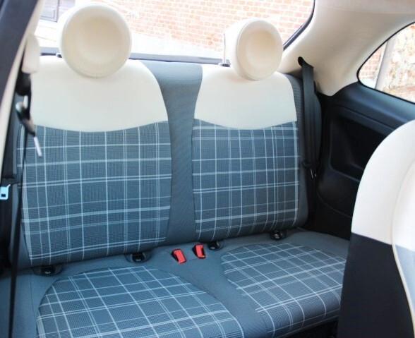 Fiat 500 1.2 Lounge 34000 KM PARI NUOVO 8 GOMME INVERNALI \ESTIVE TETTO PANOR. CLIMA RADIO CERCHI LEGA