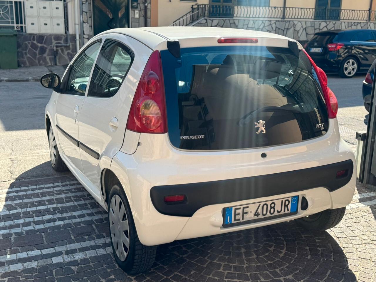 Peugeot 107 1.0 68CV 5p. Plaisir