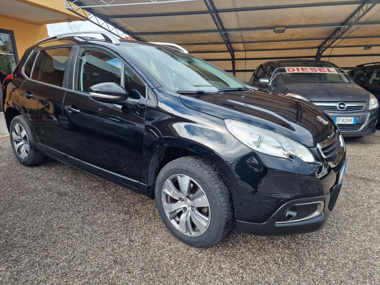 Peugeot 2008 PureTech 82 Allure, 119 mila chilometri