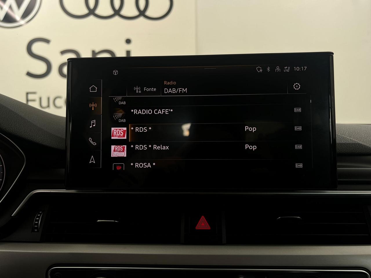 AUDI A4 V 2019 Avant A4 Avant 35 2.0 tdi mhev Business Advanced 163cv s-tronic