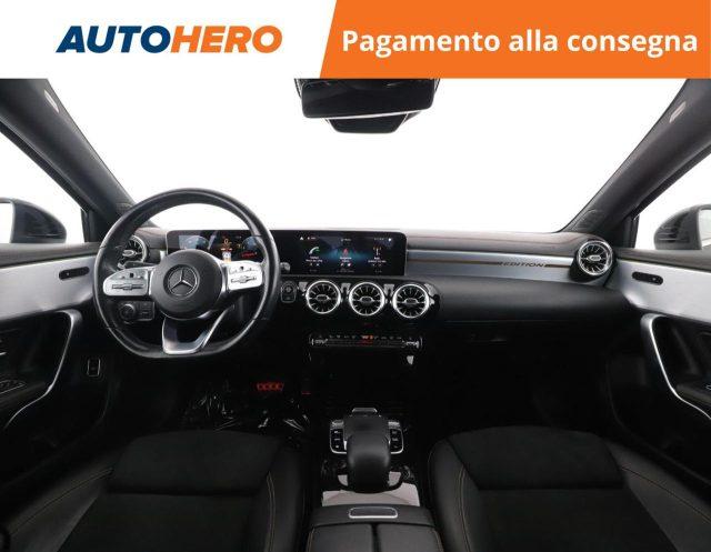 MERCEDES-BENZ A 200 Automatic Premium