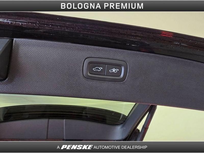 Volvo XC90 B5 (d) AWD automatico 7 posti Plus Bright