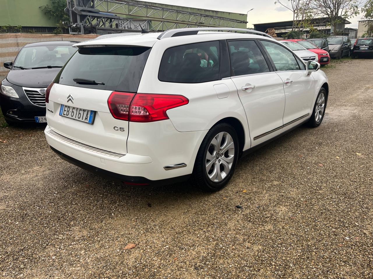 Citroen C5 2.0 HDi 140 Executive Tourer 2010