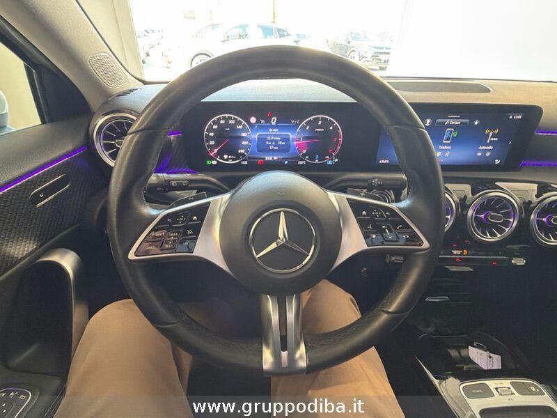 Mercedes-Benz Classe A - W177 2023 A 180 d Progressive Advanced Plus auto