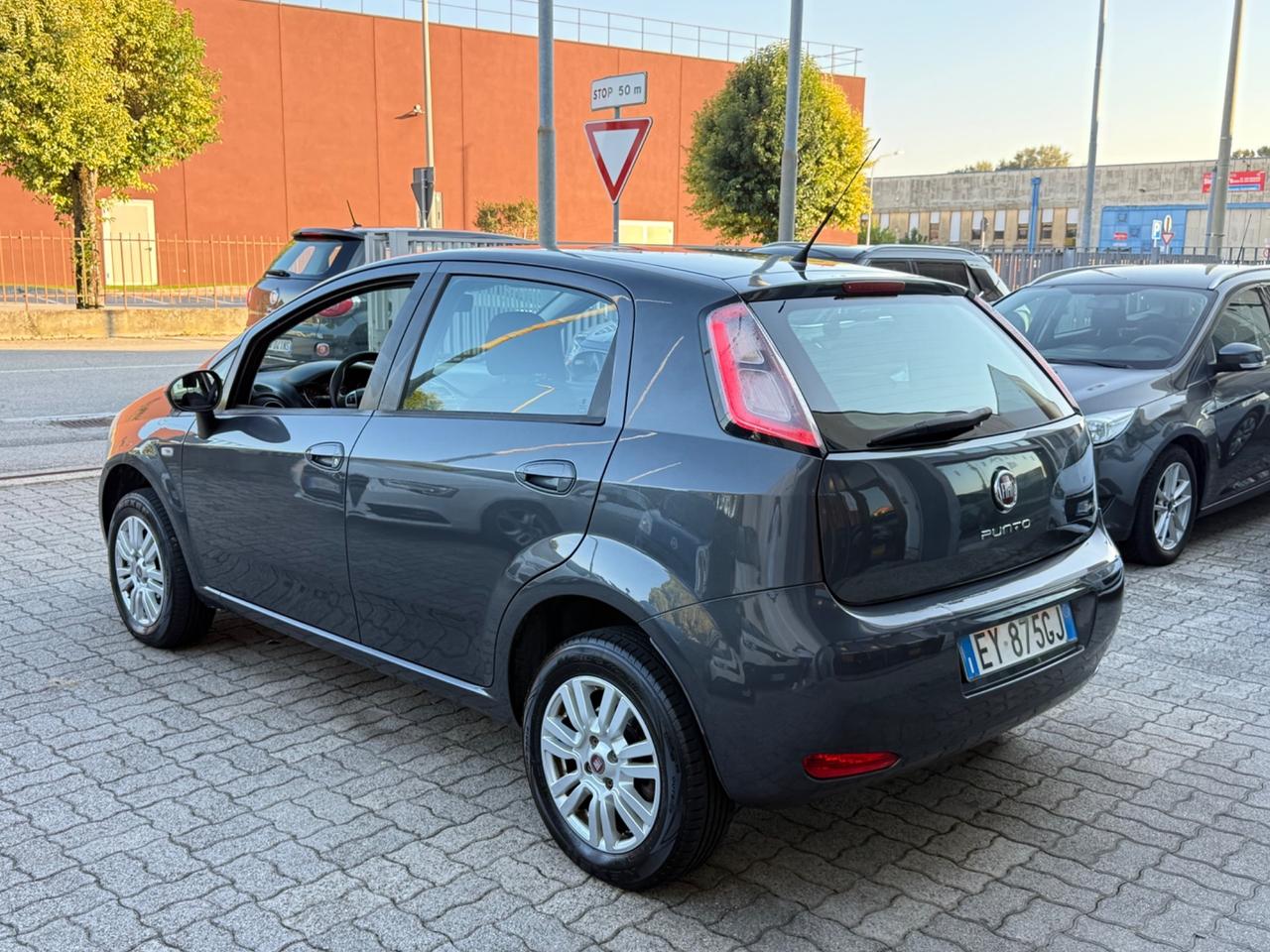 Fiat Punto 1.4 8V 5 porte Natural Power Lounge