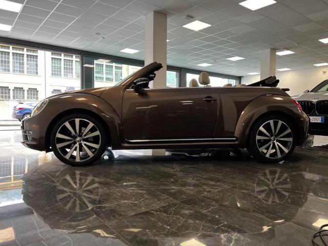 VOLKSWAGEN Maggiolino Cabrio 1.4 TSI Sport MARRONE TOFEE UNICOPROP
