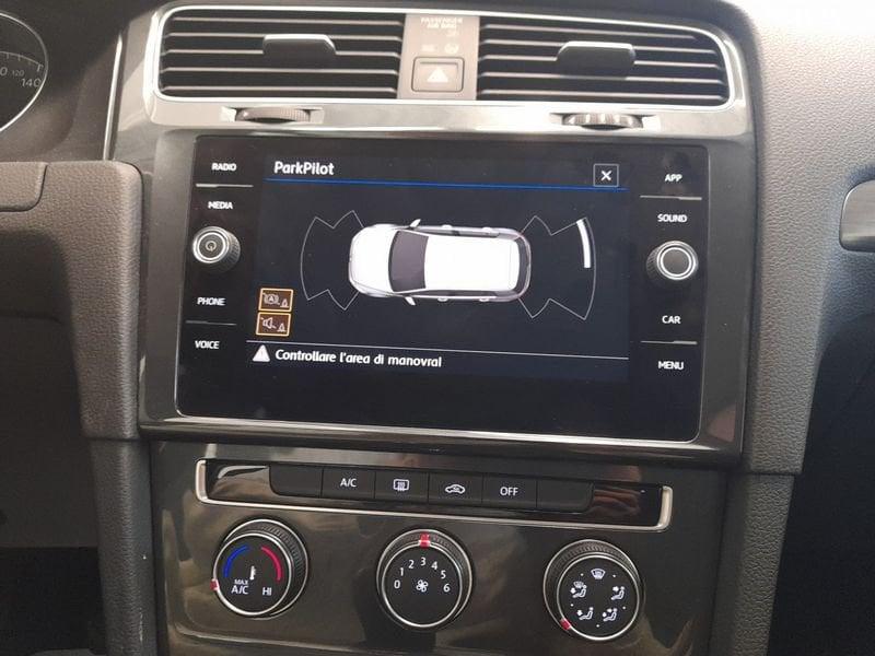 Volkswagen Golf 1.6 TDI Business BMT