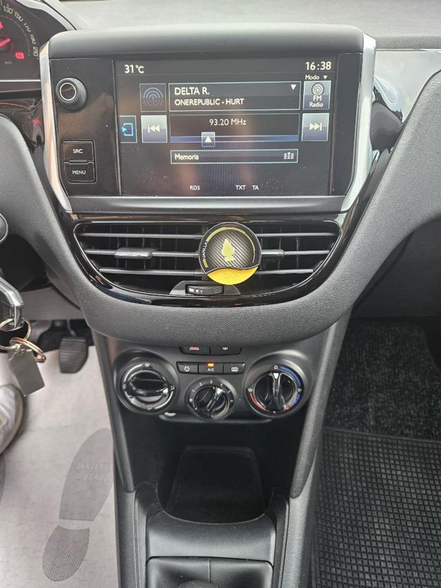 PEUGEOT 208 PureTech 82 5 porte Active - NEO PATENTATI -