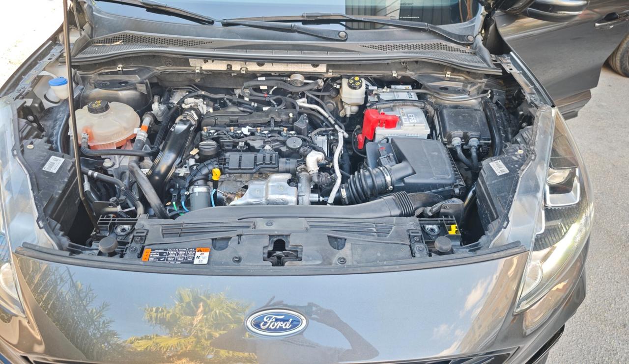 PARI A NUOVA KUGA ST-LINE 1.5dci 120cv full