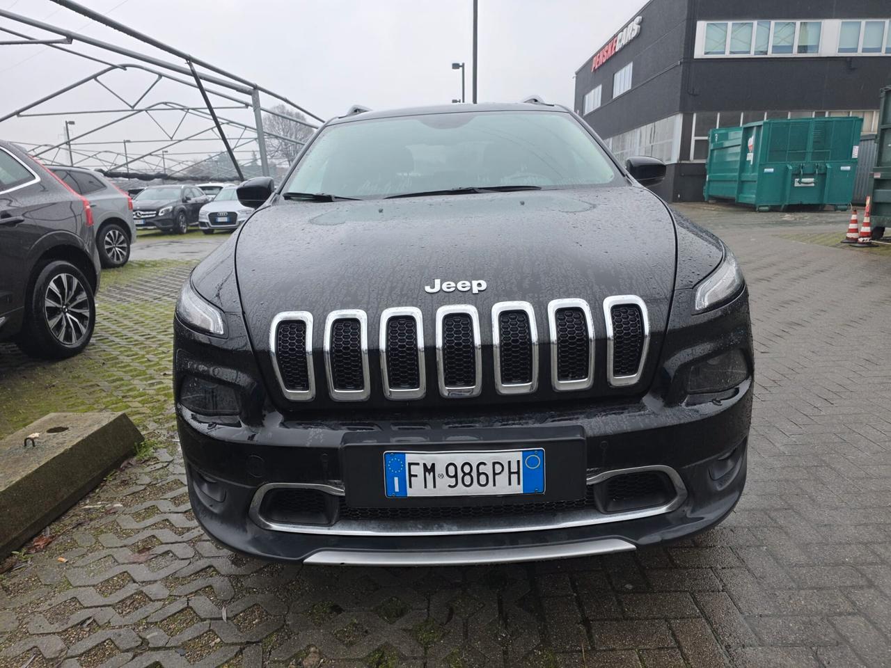 Jeep Cherokee 2.2D 200CV perfetta è garantita 12M