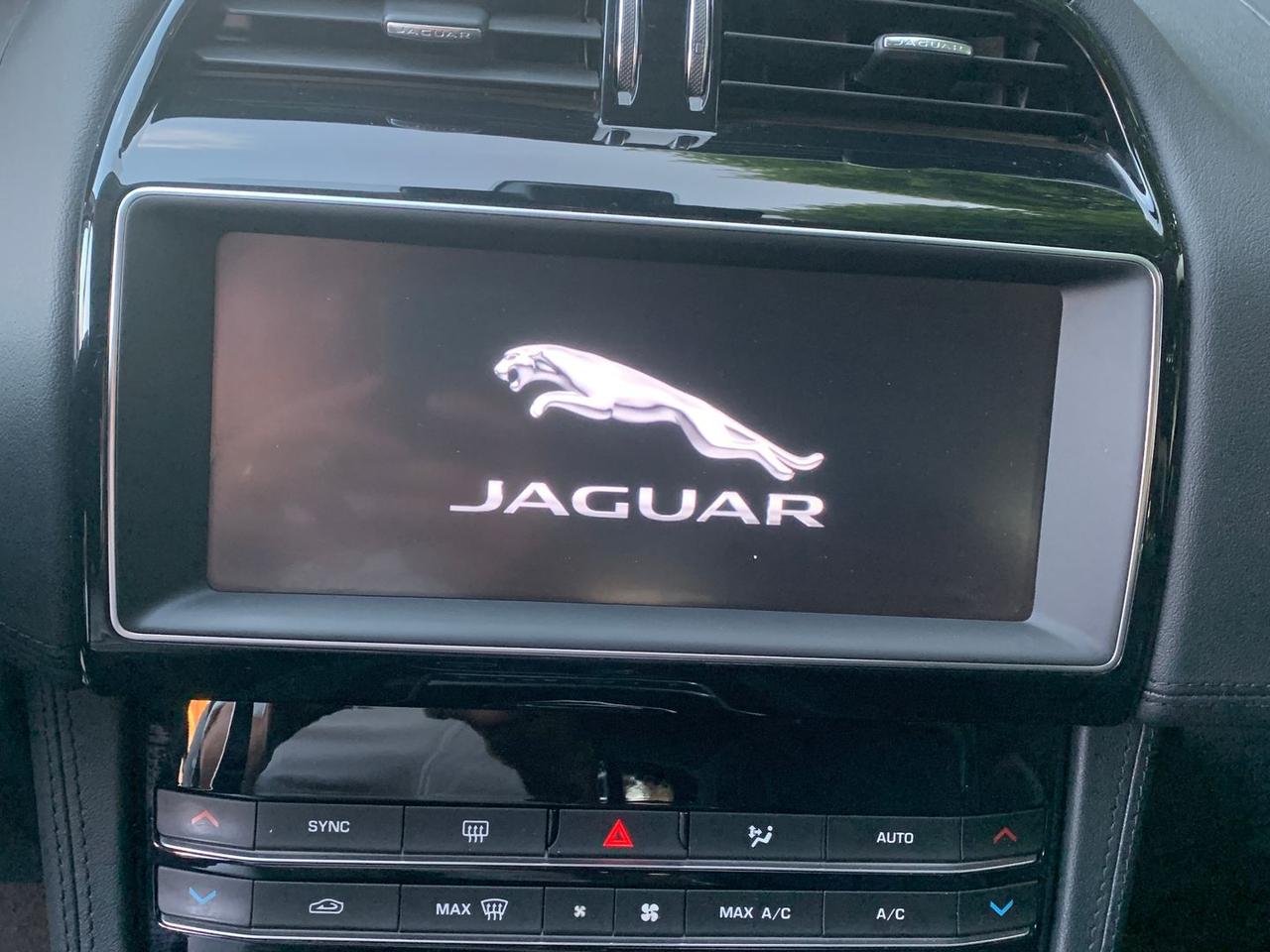 Jaguar F-Pace 2.0 20d Turbo #6306
