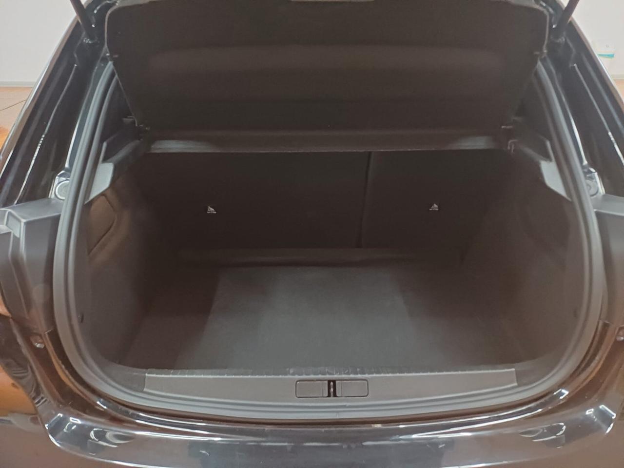 Peugeot 208 PureTech 100 Stop&Start 5 porte GT