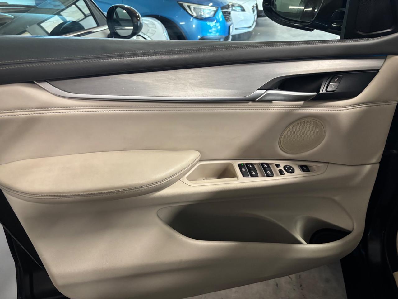Bmw X5 xDrive40d Int.BEIGE*TETTO*FULL OPT.***