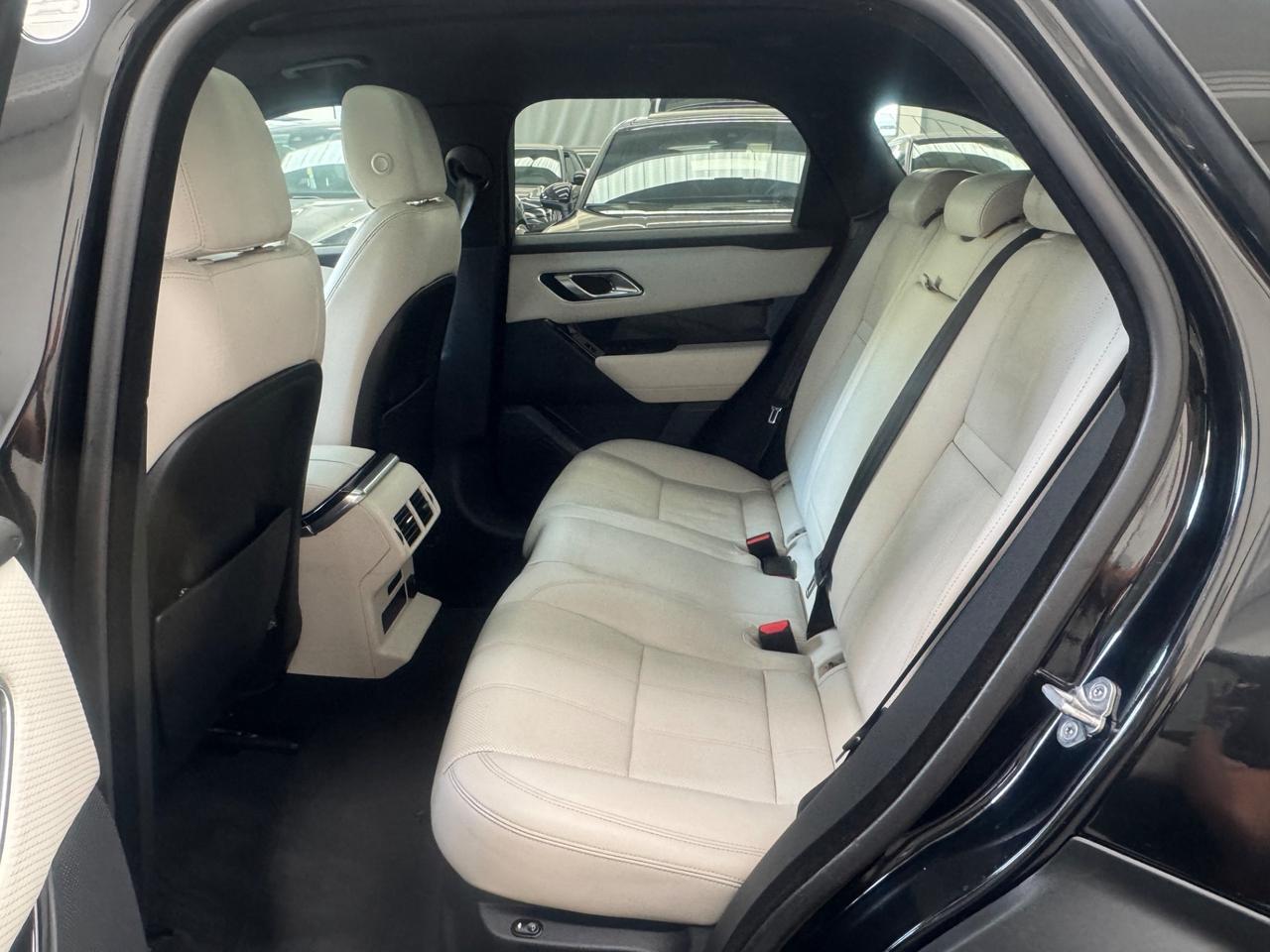Land Rover Range Velar 2.0D I4 240 CV R-Dynamic SE