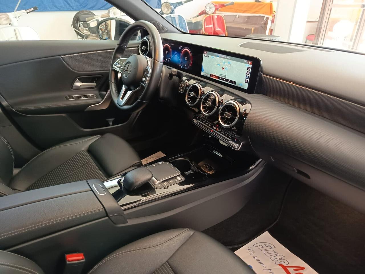 Mercedes-benz A 180 d Automatic Premium