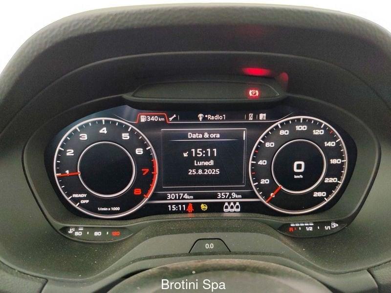 Audi Q2 Q2 30 TFSI Business