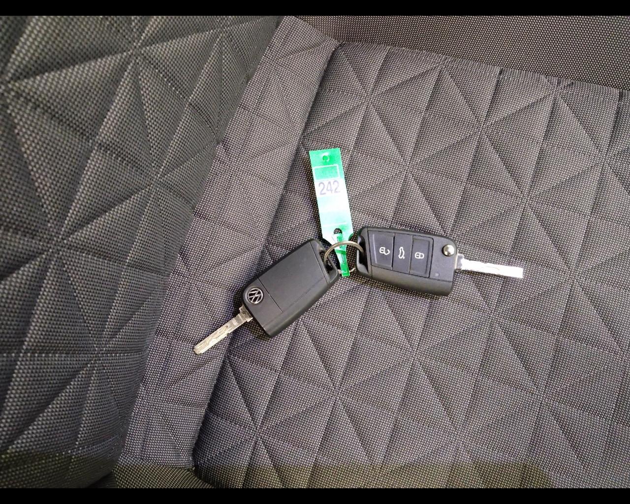 VOLKSWAGEN Tiguan II 2021 - Tiguan 2.0 tdi Life 150cv dsg