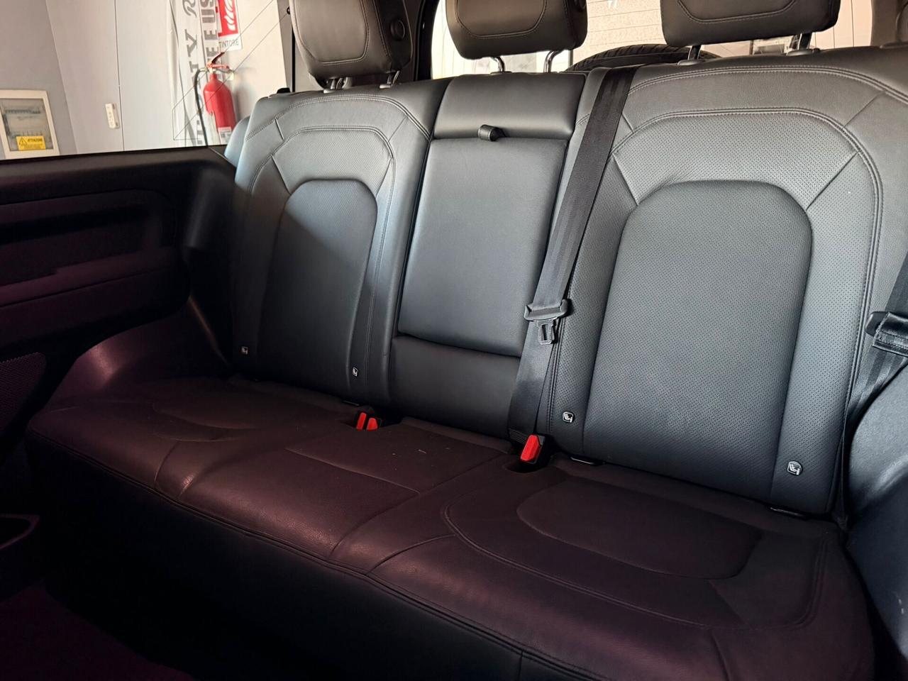 Land Rover Defender 90 3.0d i6 mhev X-Dynamic SE awd 250cv