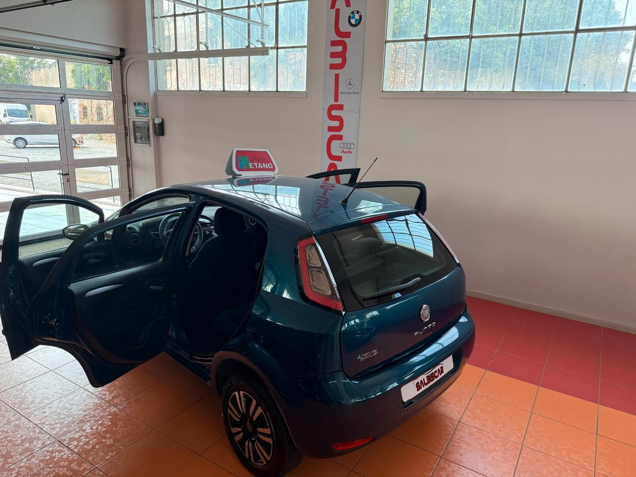 Fiat Punto 1.4 8V 5 porte Natural Power Lounge